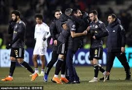 斯洛特：球队目标是重返联赛前四，我心中萨拉赫理应上场比赛