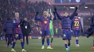 记者：曼联小将塞古-科内在洛桑体育训练，还踢了一场友谊赛