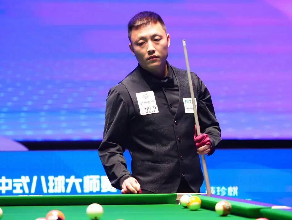 但他们凭借 但他们凭借