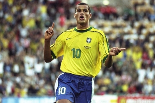 赛季中期前 赛季中期前